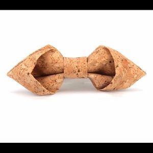 Natural Cork Bow Tie with Adjustable Strap